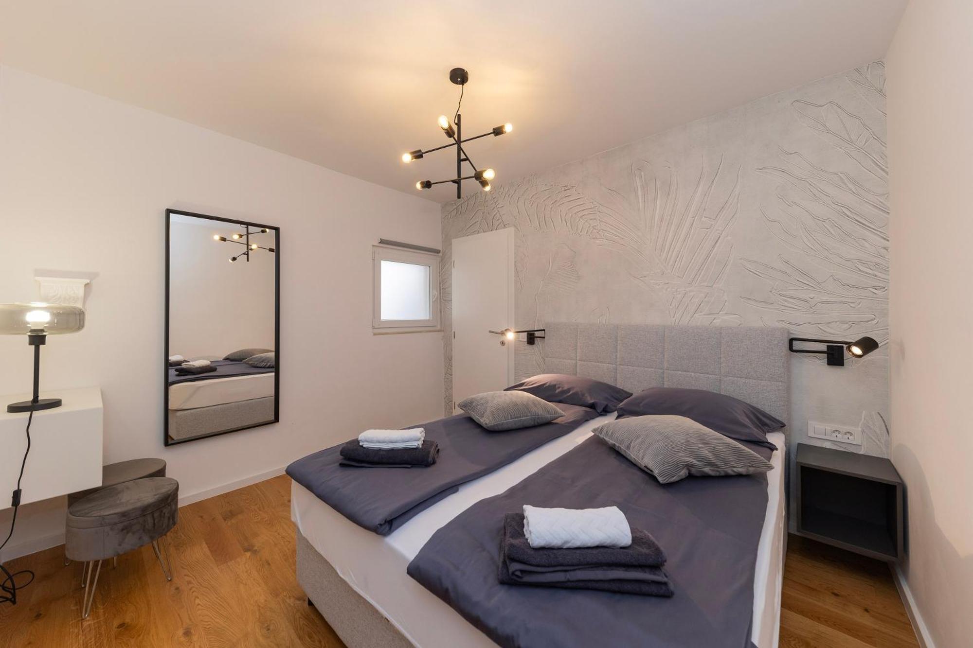 Find Your Haven In Morena Celeste Seaside Puntamika Apartments! Apartment *