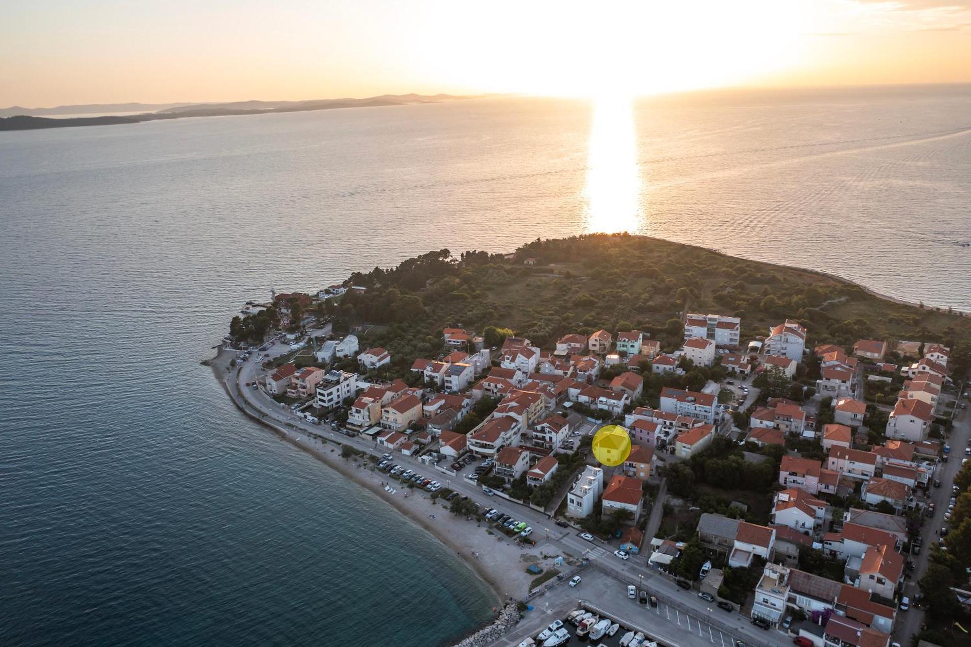 Find Your Haven In Morena Celeste Seaside Puntamika Apartments!