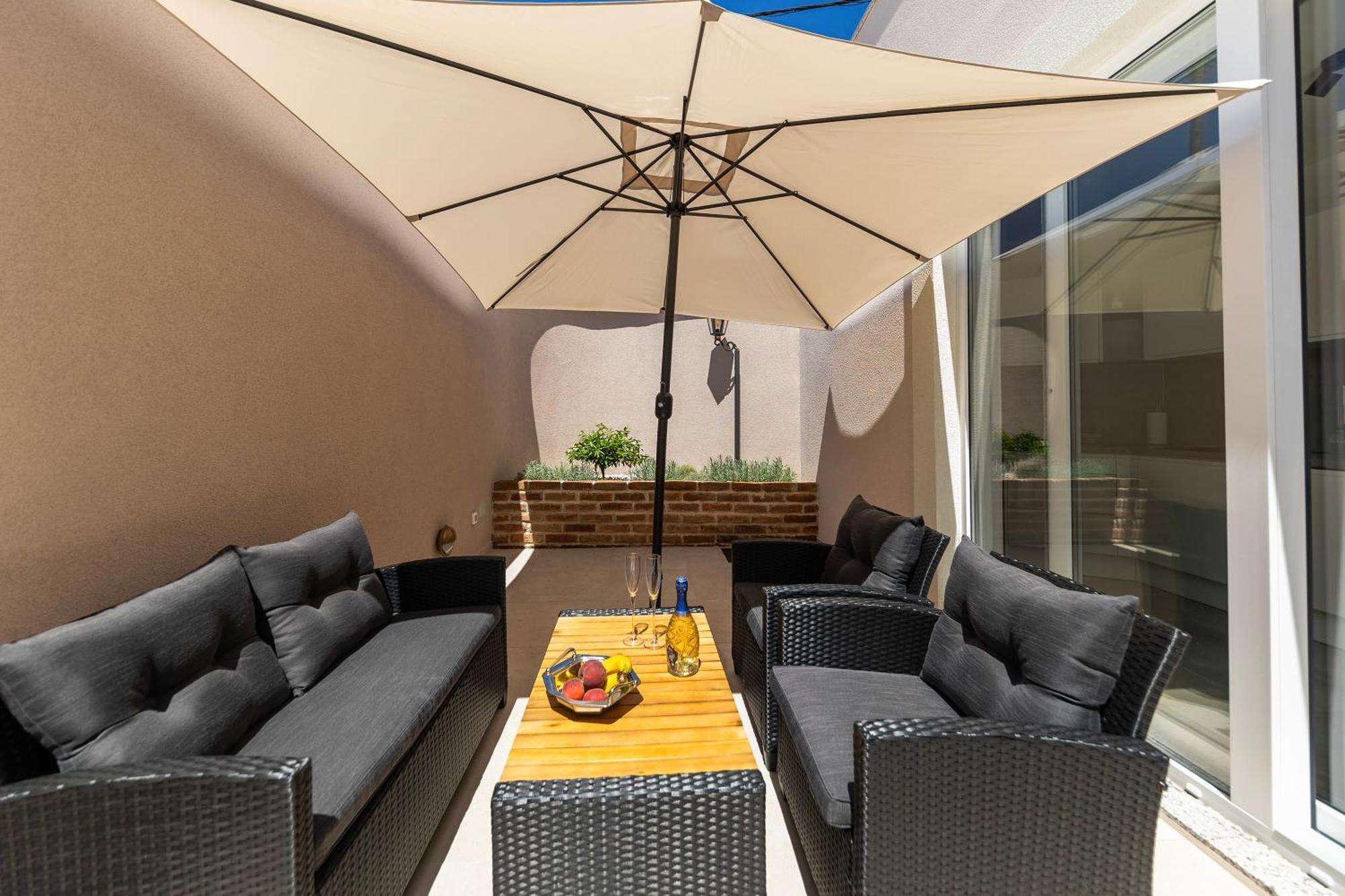 Find Your Haven In Morena Celeste Seaside Puntamika Apartments!