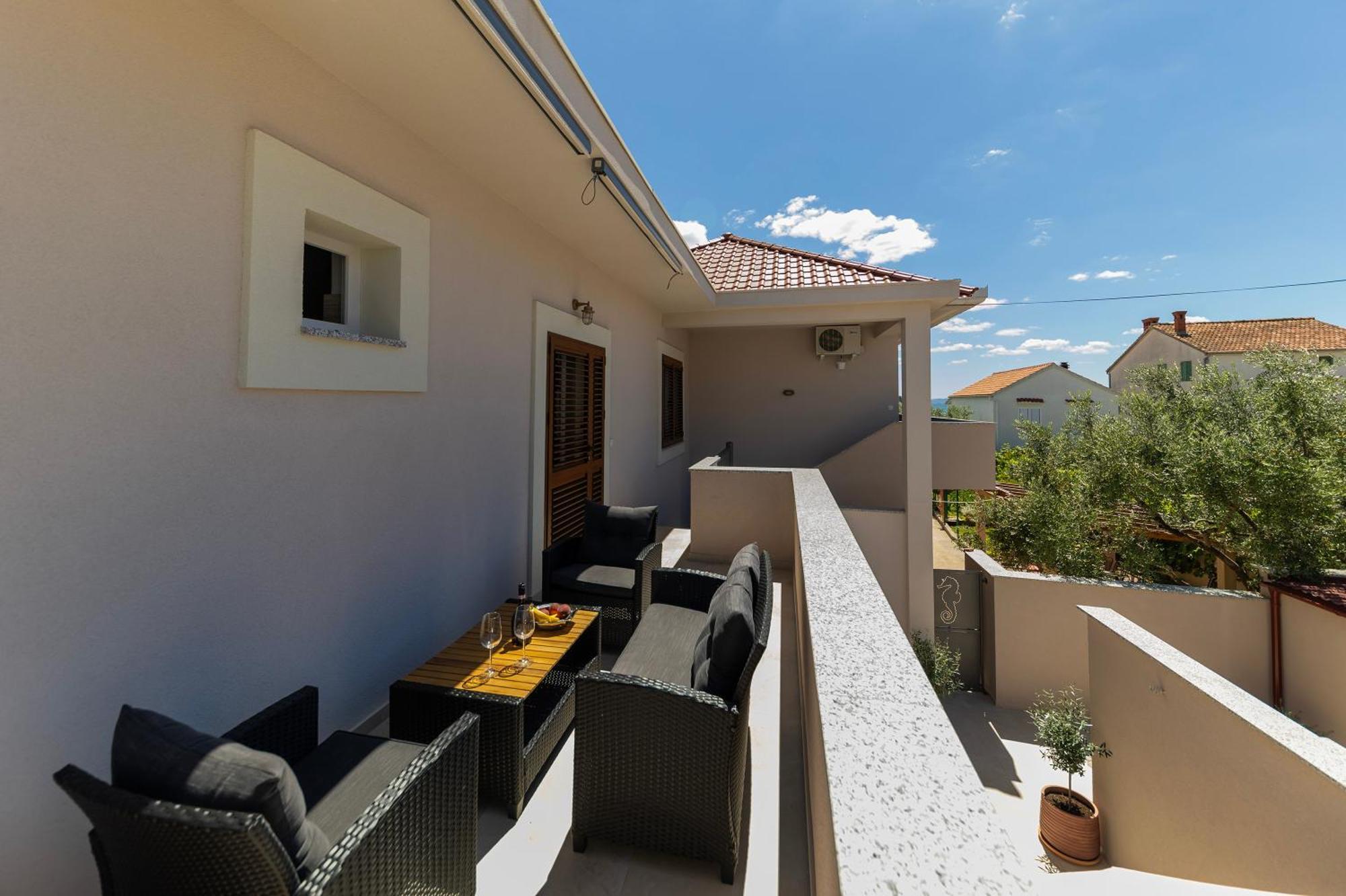 Find Your Haven In Morena Celeste Seaside Puntamika Apartments! * Zadar