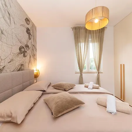 Find Your Haven In Morena Celeste Seaside Puntamika Apartments! Zadar Buitenkant foto